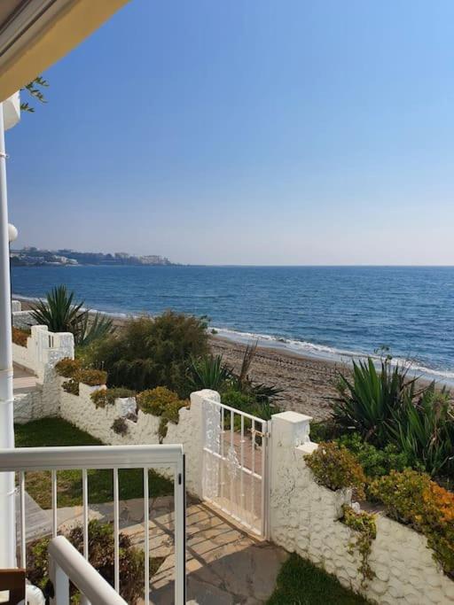 Front Mer - Sublime Appartement Moderne Et Confortable Estepona Exterior foto
